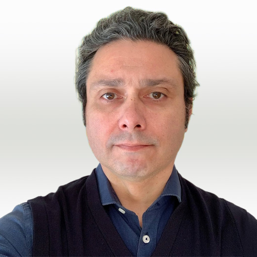Dr. Cristián Norambuena